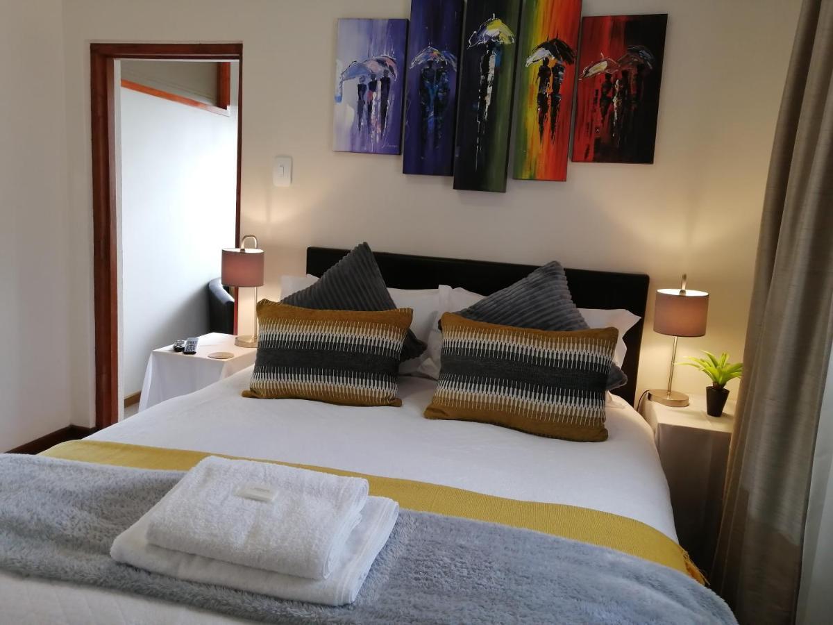 Chaston Manor Hotel Fokváros Kültér fotó